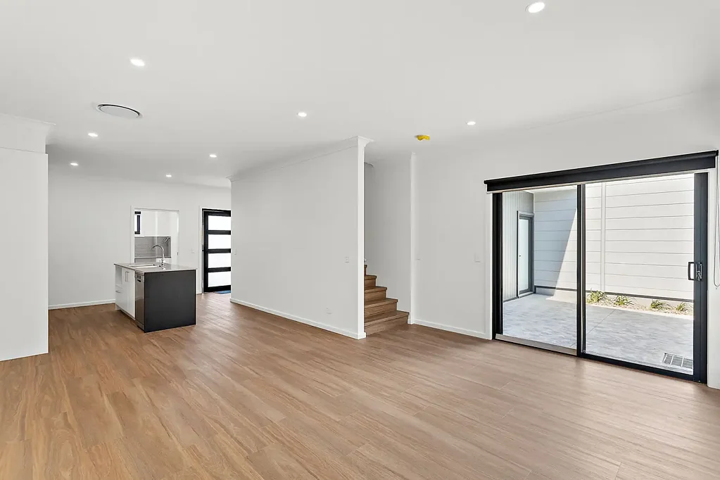 Spacious Brand-New Townhouse