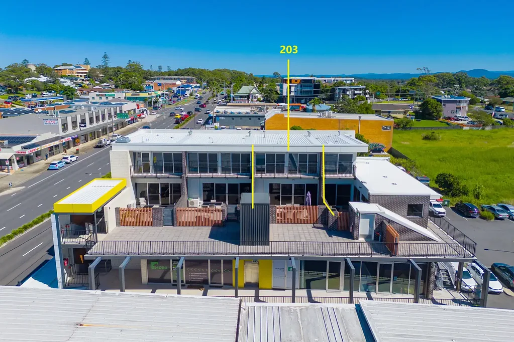 Port Macquarie 2房  Stylish Modern Apartment With A Split Level Design