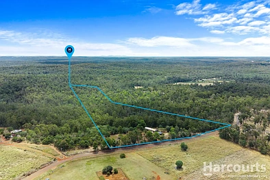 Isis Central 5Zimmer Country Living - 5-Bed 2-Bath Home on Expansive Acreage