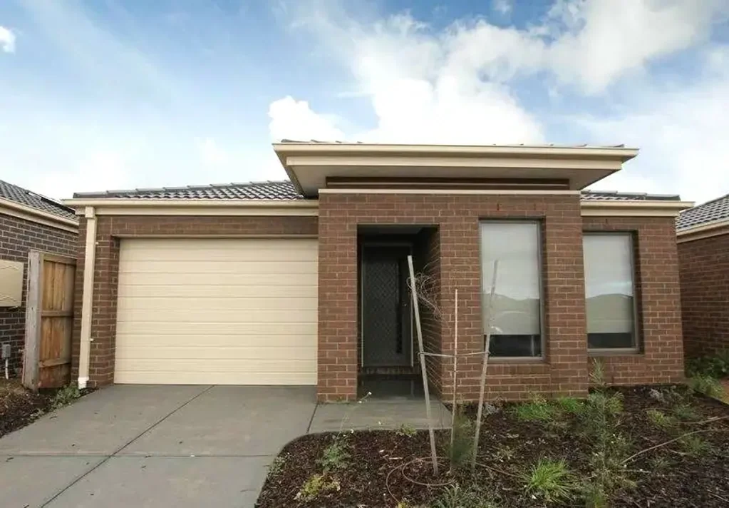 For Rent – Spacious Family Living in Prime Wyndham Vale Location