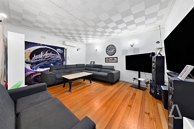 96 View Street, St Albans, VIC 3021, 3房, 2浴, House
