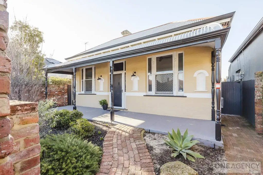 Perth 4 Bedroom FEDERATION CHARM - MOMENTS FROM THE CBD