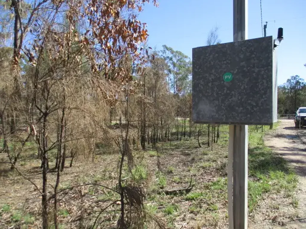 Tara Rural acreage with electricity accessible are scarce as hen's teeth!