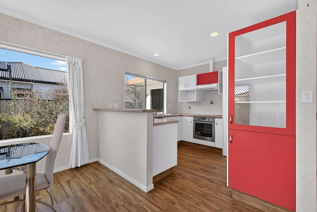 Taradale 3Kwarto Estate Sale - Opportunity Awaits