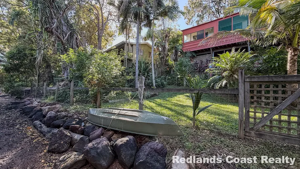 71 Pier Haven, Lamb Island, QLD 4184