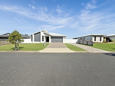Adres Weerhou, Marian, QLD 4753, 4 slaapkamers, 2 badkamers, House