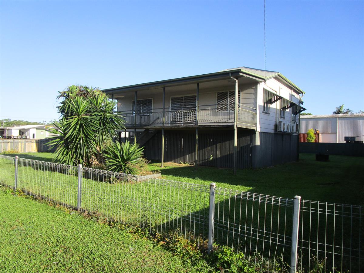 61 GRACE ST, INNISFAIL QLD 4860, 0 habitaciones, 0 baños, House