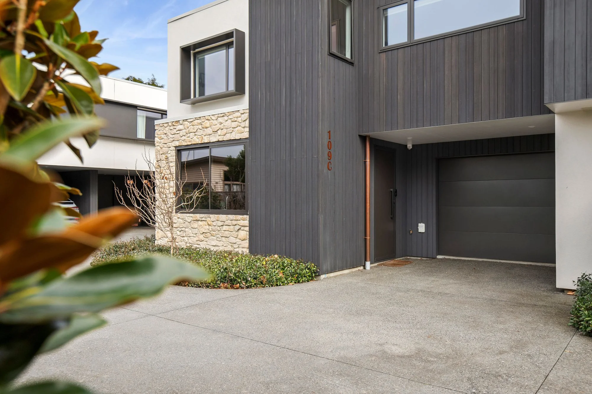 Cambridge 3 Bedroom Architectural style. Effortless luxury.