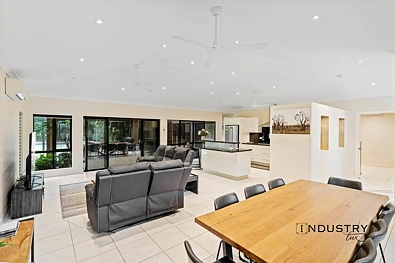 10 RED PEAK BVD, CARAVONICA QLD 4878, 0 Schlafzimmer, 0 Badezimmer, House