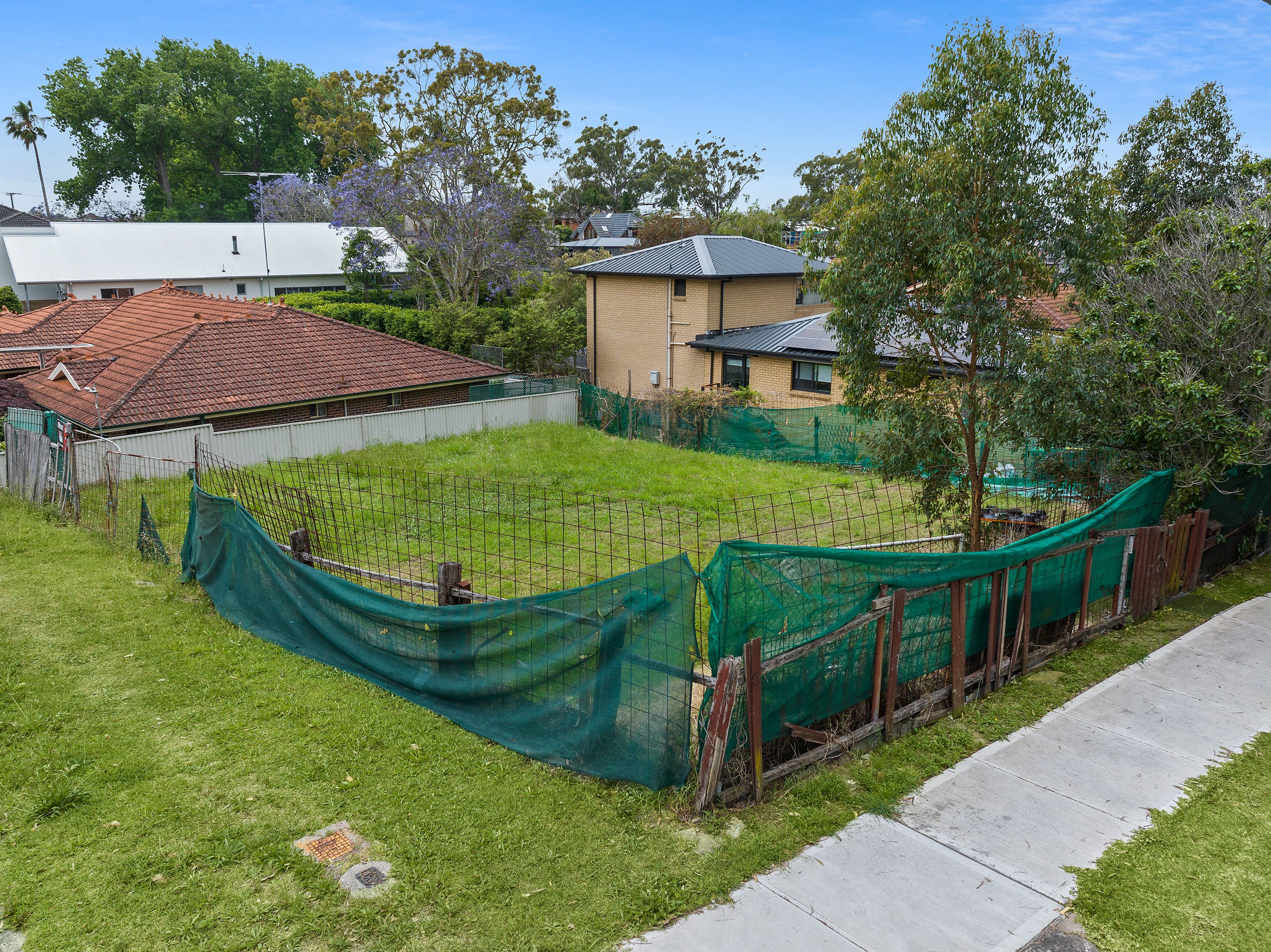 9 WONOONA PDE WEST, OATLEY NSW 2223, 0 ห้องนอน, 0 ห้องน้ำ, House