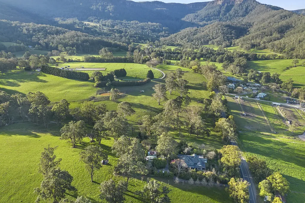 Barrengarry 5Phòng ngủ The Laurels – A Timeless Kangaroo Valley Landmark