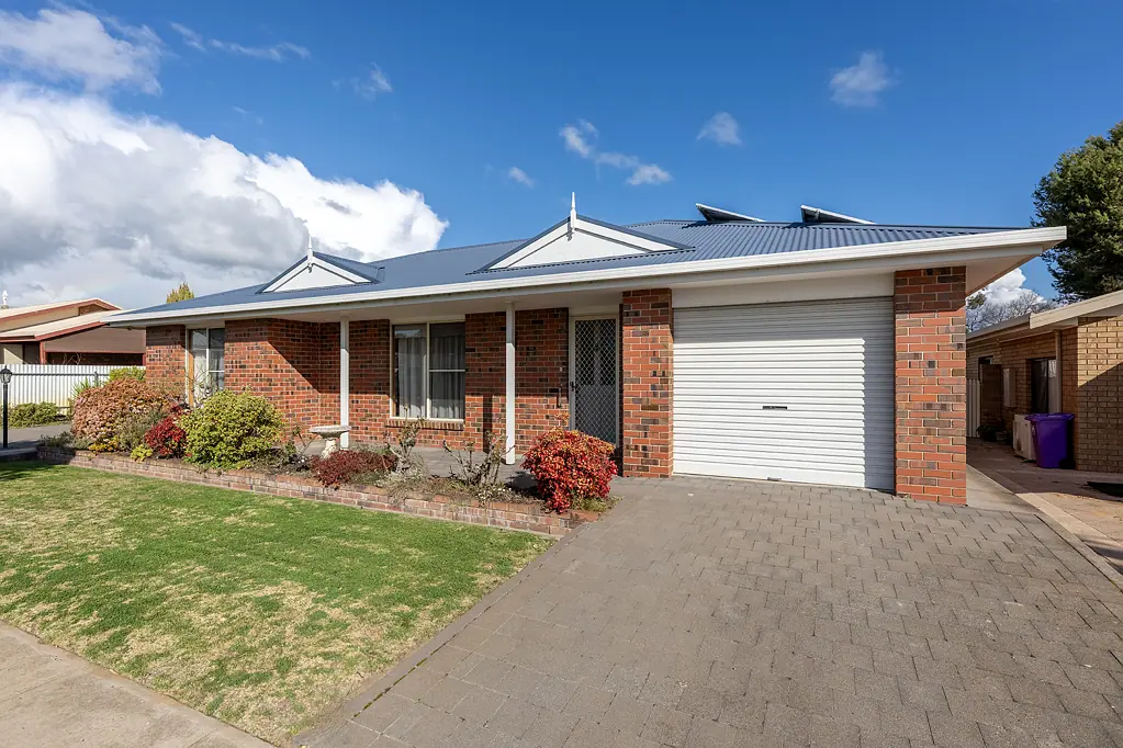 unit 1/115-117 Macpherson Street, Nhill, VIC 3418