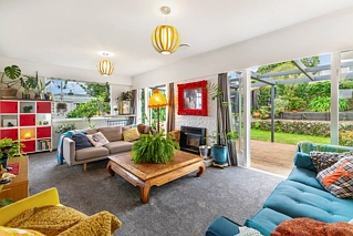 1/17 Park Road, Glenfield, Glenfield, North Shore City