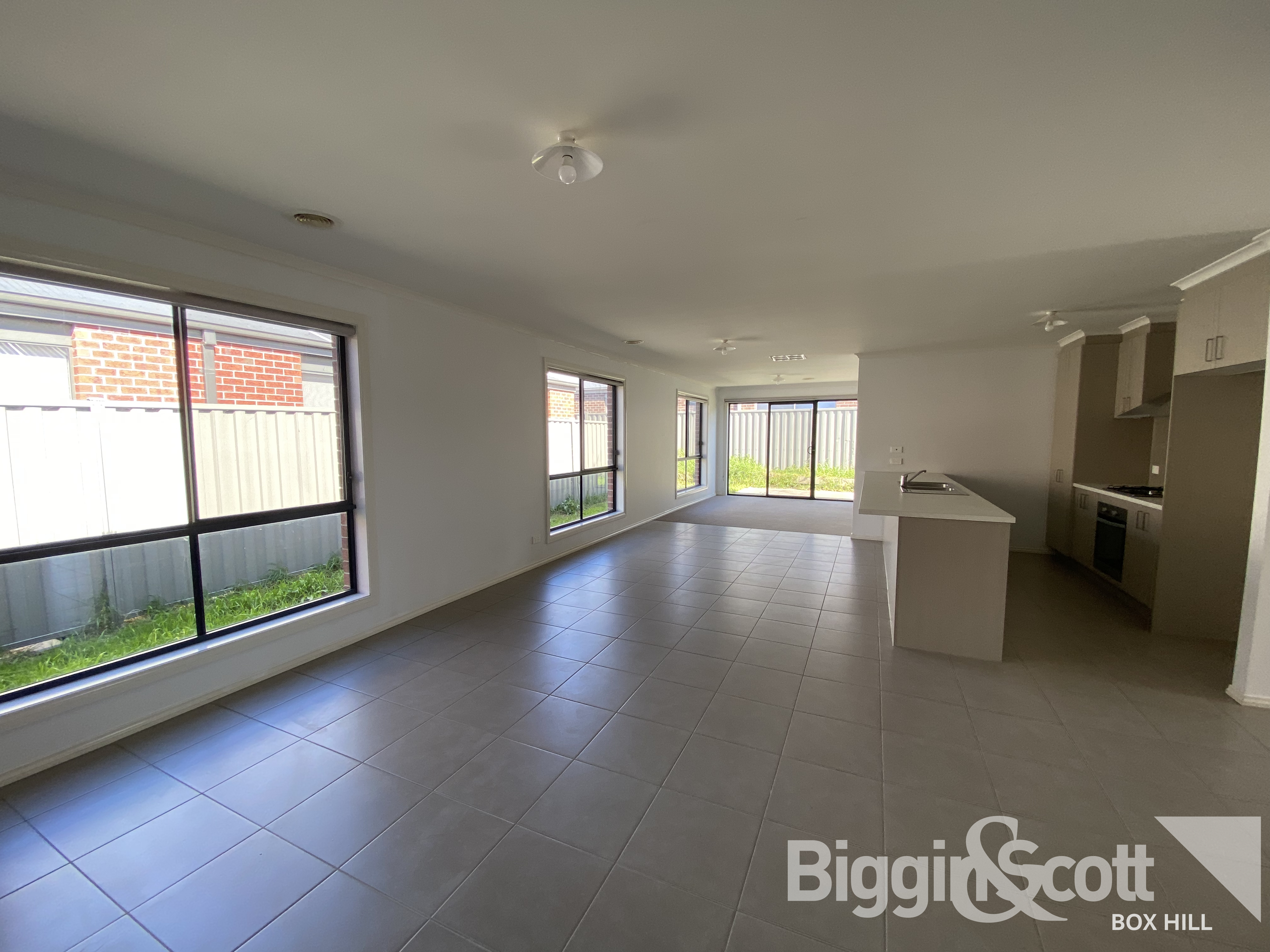 83 NELSON ST, CRANBOURNE EAST VIC 3977, 0部屋, 0バスルーム, House