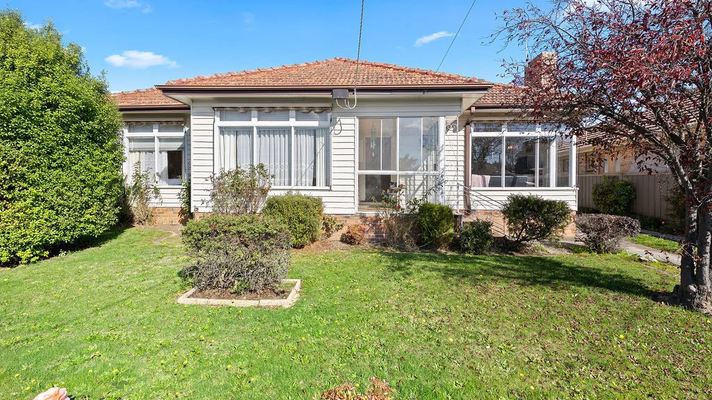 13 Williams Street, Wendouree, VIC 3355