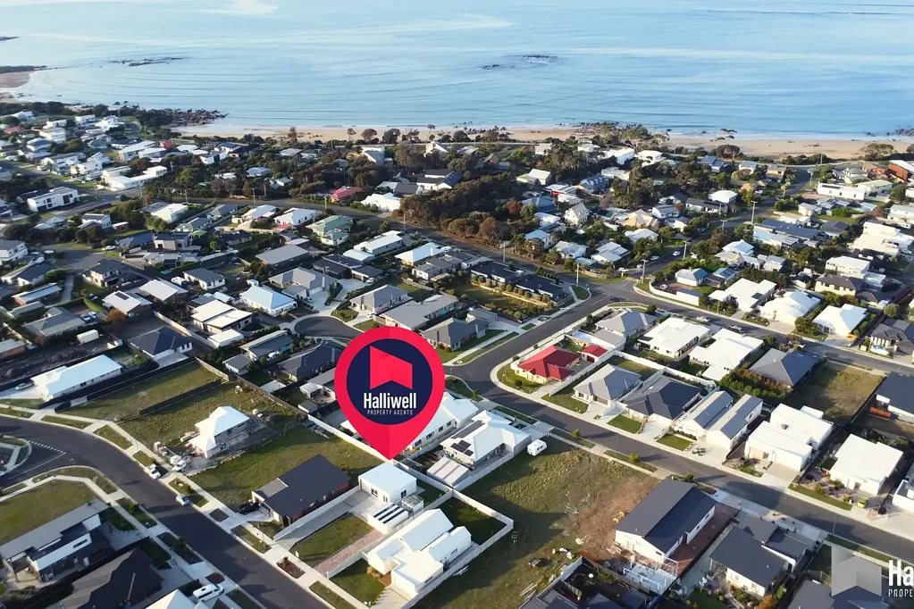 Hawley Beach 1房  Coastal Luxury & Low-Maintenance Living in Sought-After Hawley Beach