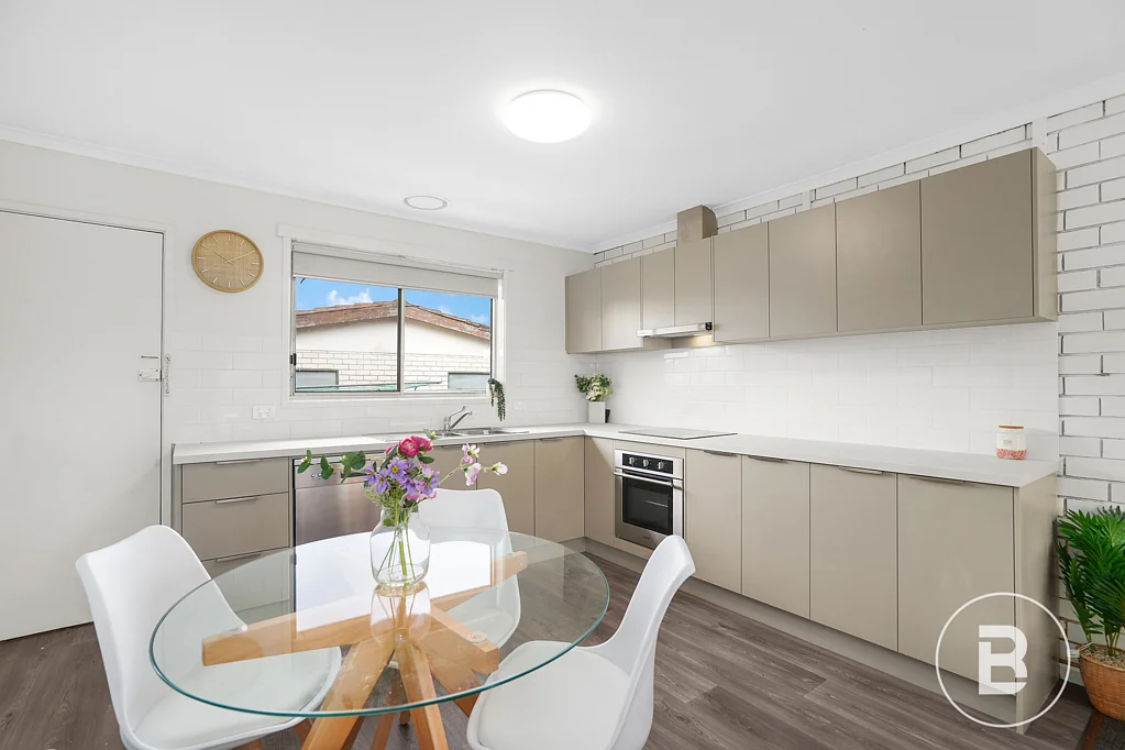 3/6 Bala Street, Sebastopol, VIC 3356