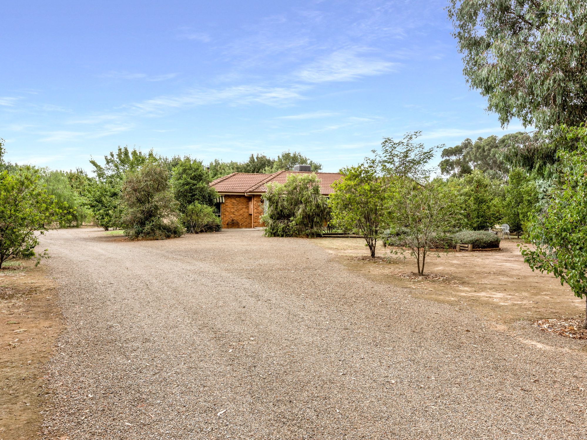 252 BERGER RD, DEVENISH VIC 3726, 0 rūma, 0 rūma horoi, House