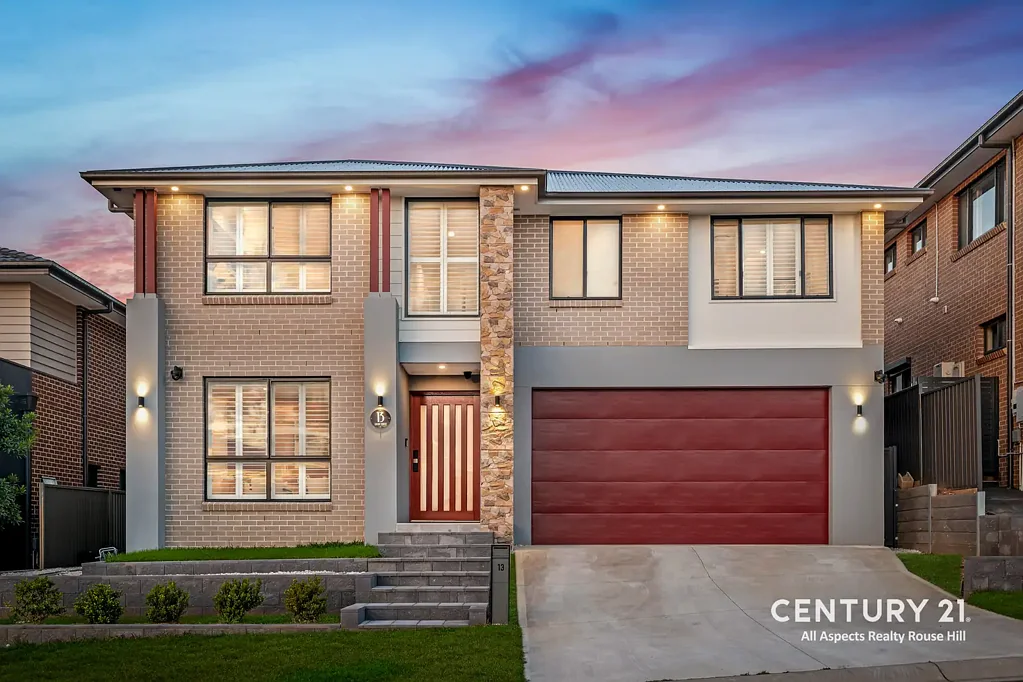Riverstone 5 Bedroom Contemporary Family Luxury with Premium Finishes