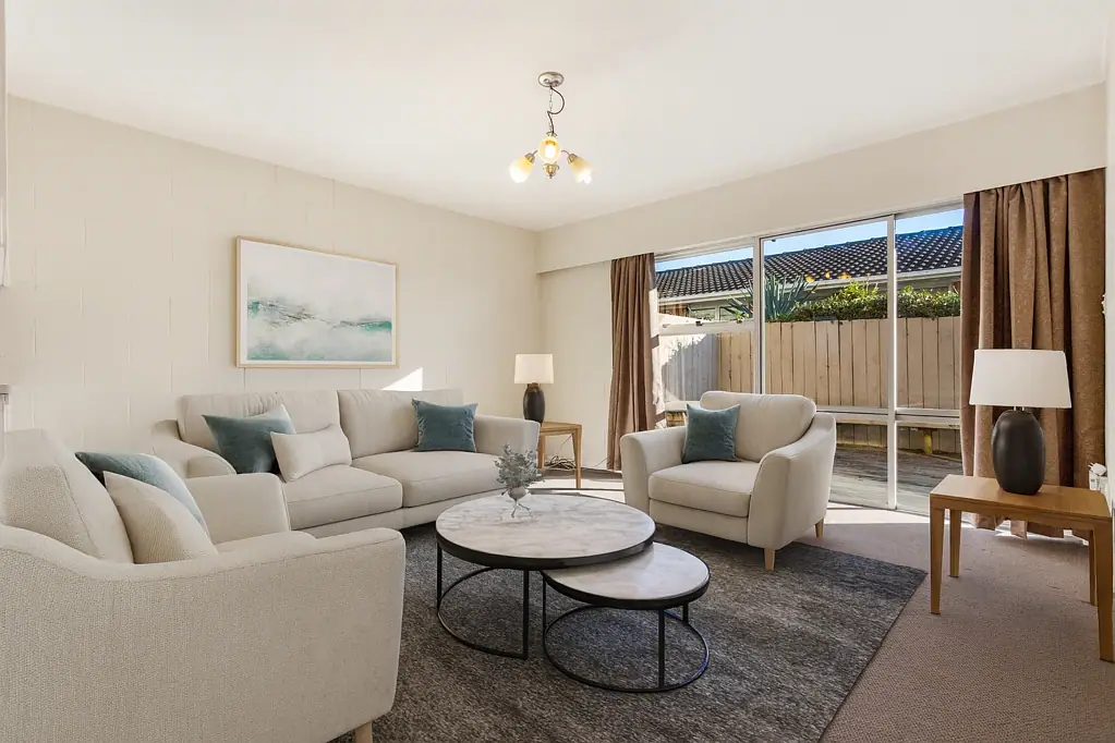 Spacious Home - Unbeatable Location