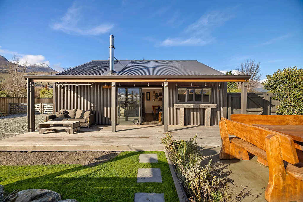 16 Lochburn Avenue, Glenorchy, Queenstown-Lakes, Otago