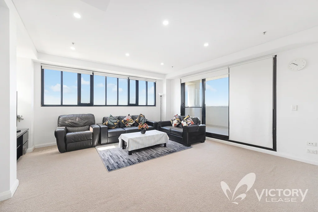 Bankstown 2Kwarto Elevated City Views & Abundant Natural Light