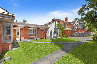 Balwyn 7 Slaapkamer Cul-de-Sac Rarity on 960sqm with Dual Homes