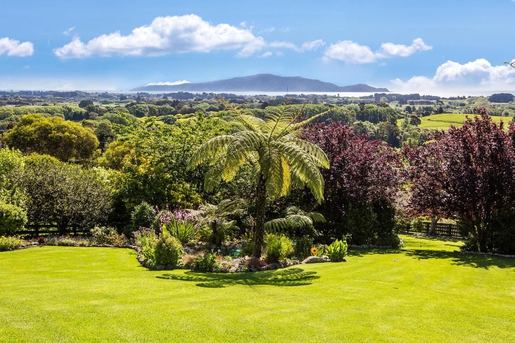 243 Huia Street, Waikanae, Kapiti Coast, 4 રૂમ, 0 બાથરૂમ