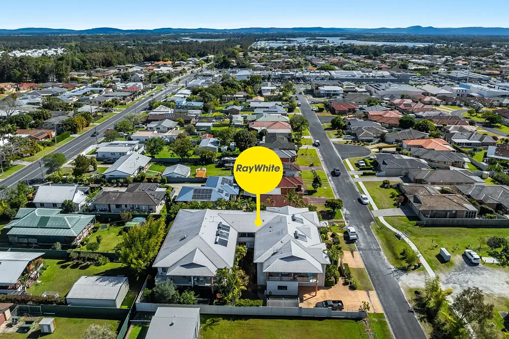 Yamba 3ห้องนอน Lifestyle Meets Location - Ground Floor Gem in Yamba
