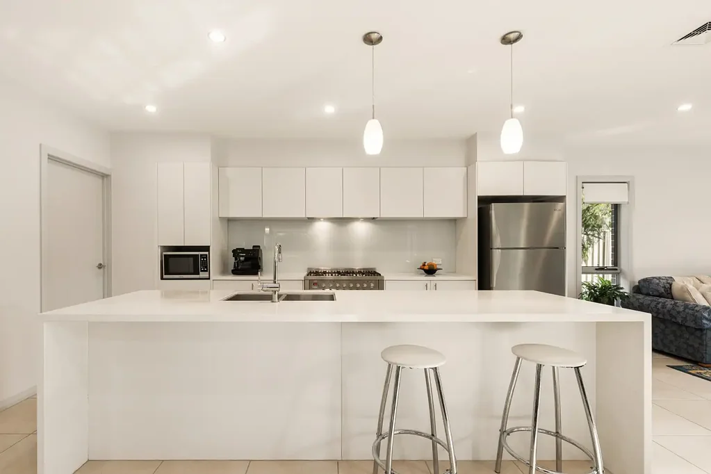 Cronulla 4 Bedroom Family haven ready to move in