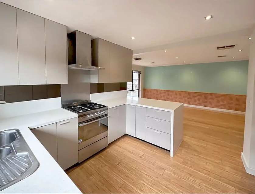 3/5 Robert Street, Dandenong, South East Melbourne, 3 phòng ngủ, 1 phòng tắm, Unit