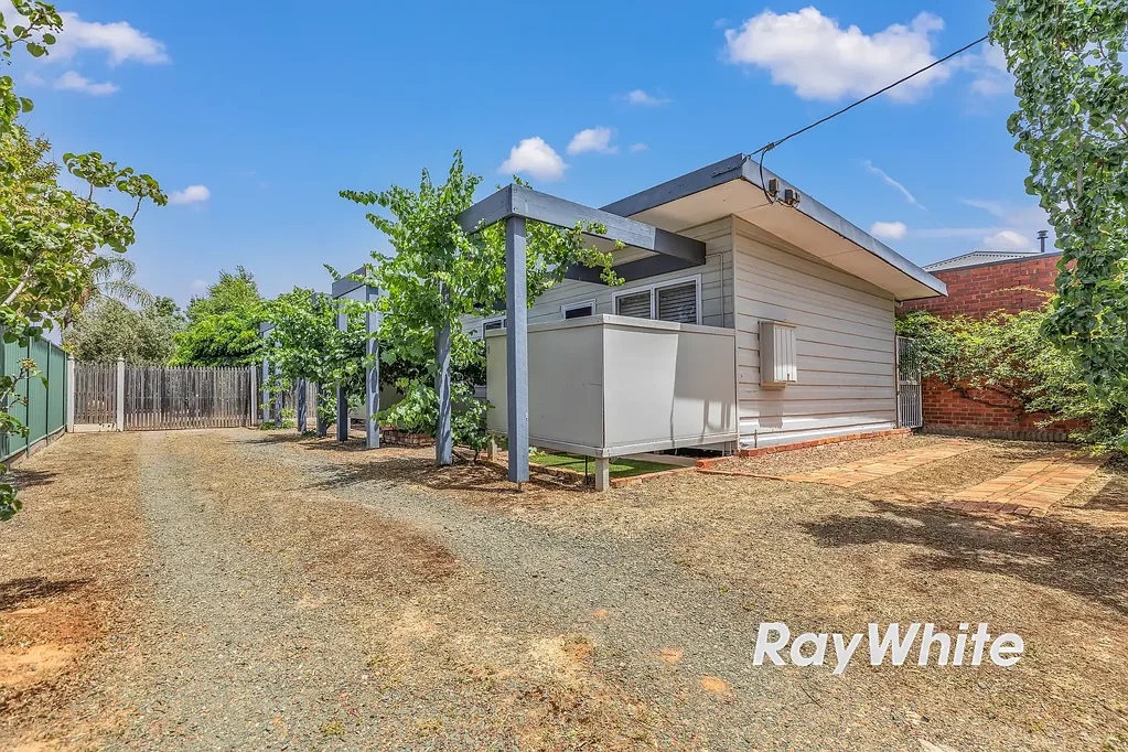 127 Goulburn Road, Echuca, VIC 3564