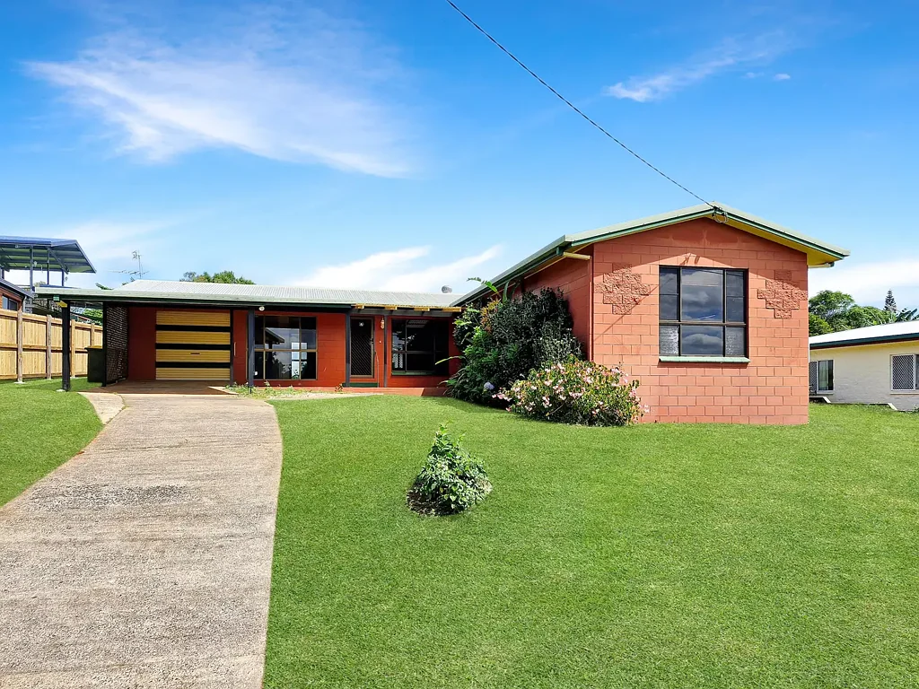24 Currawong Avenue, Yungaburra, QLD 4884