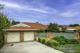 1/2 Merri Place, Conder