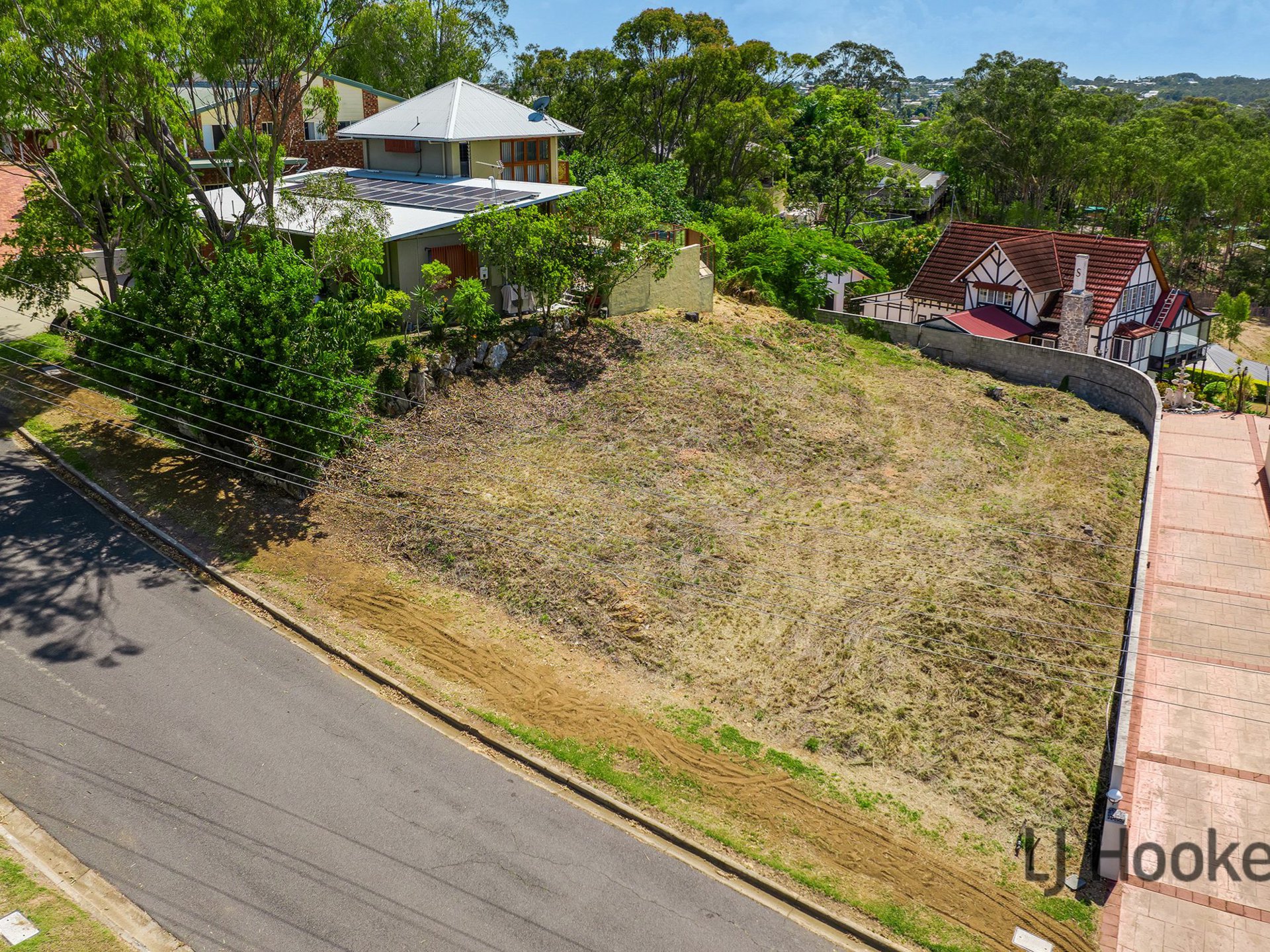 16 SAYRE CR, BOYNE ISLAND QLD 4680, 0部屋, 0バスルーム, Section