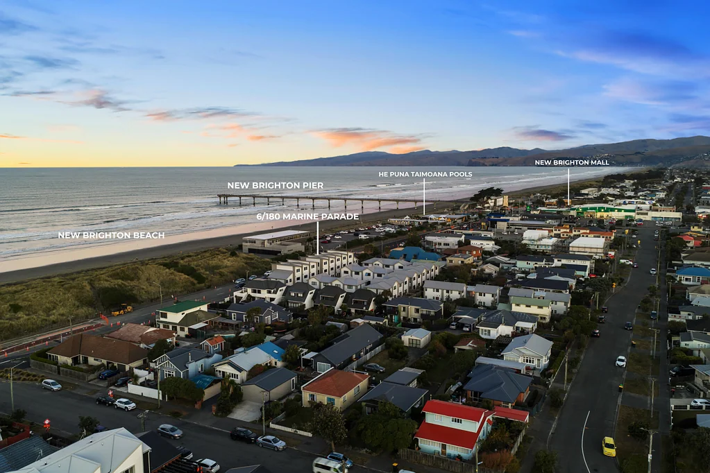 New Brighton 2 Slaapkamer Coastal Luxury Meets Modern Convenience