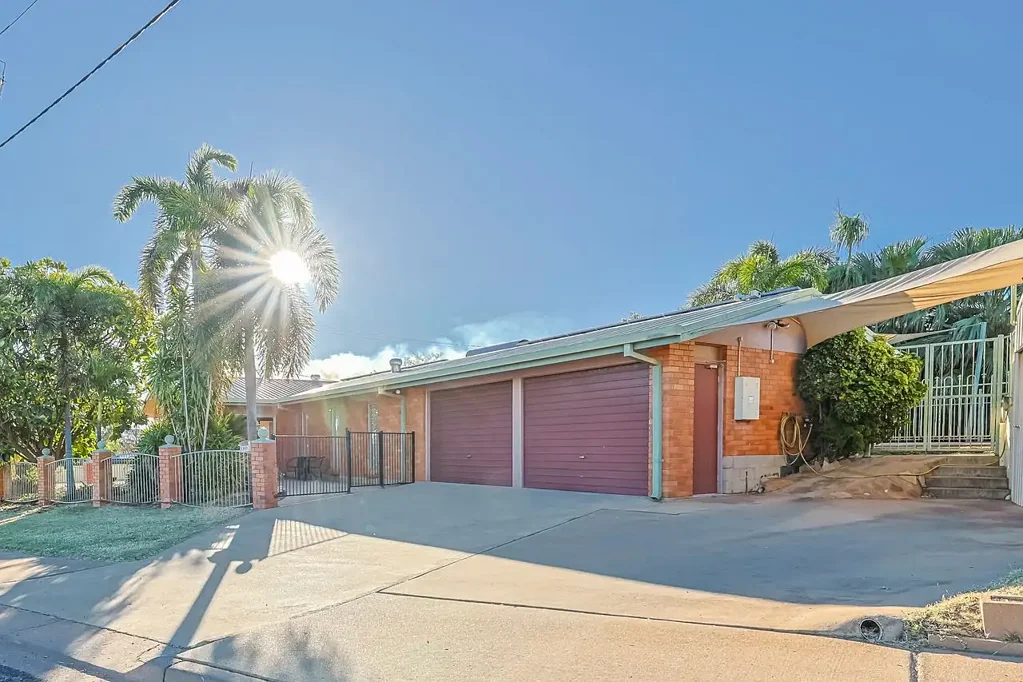 8 East Street, Townview, QLD 4825