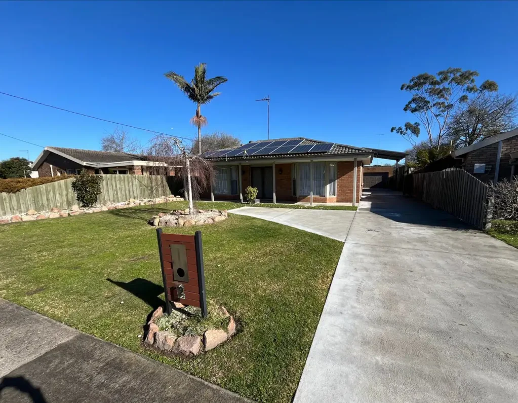 Peaceful Court Location, Spacious Family Living - Right Here In Traralgon