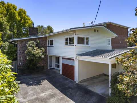 Devonport 4Habitaciones Big Home + Big Land = Big Opportunity