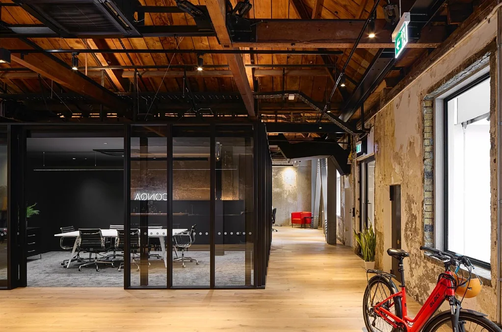 Auckland Central  CBRE - HB BUILDING CHARACTER LOFT