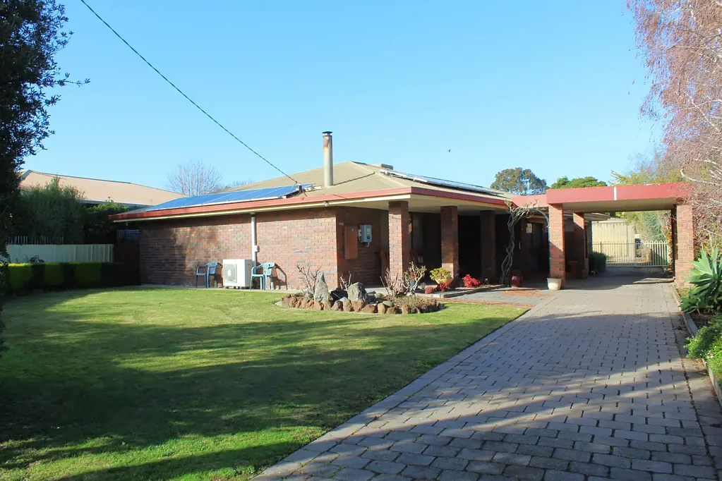 Nhill 4房  A Home Designed for Comfortable Family Living!