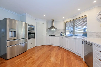 67 Campbell Road, Canning Vale, WA 6155, 4 slaapkamers, 2 badkamers, House