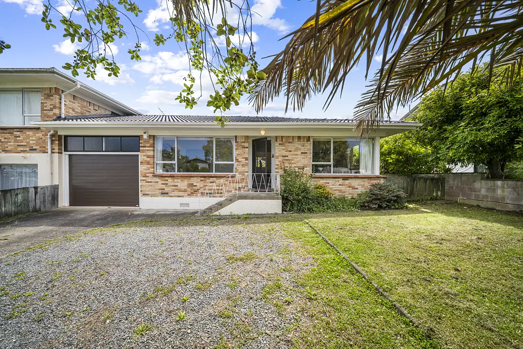 2A Ravenwood Drive, Forrest Hill, North Shore City, Auckland
