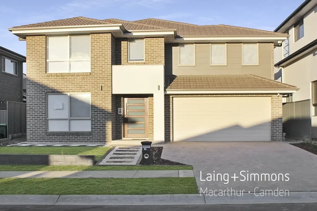 4 Bedroom Family Home - 2 Master Bedrooms with Ensuites