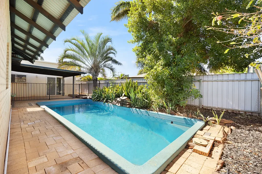 64 Campbell Crescent, Baynton, WA 6714
