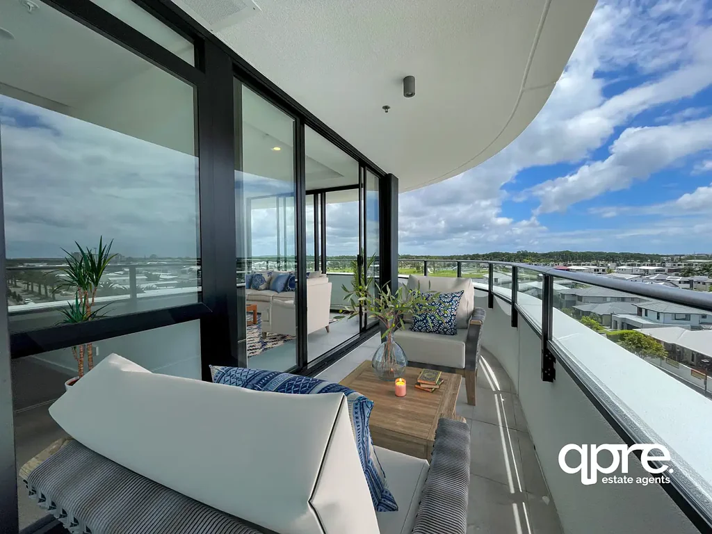 Location! Luxury! Resort Living!