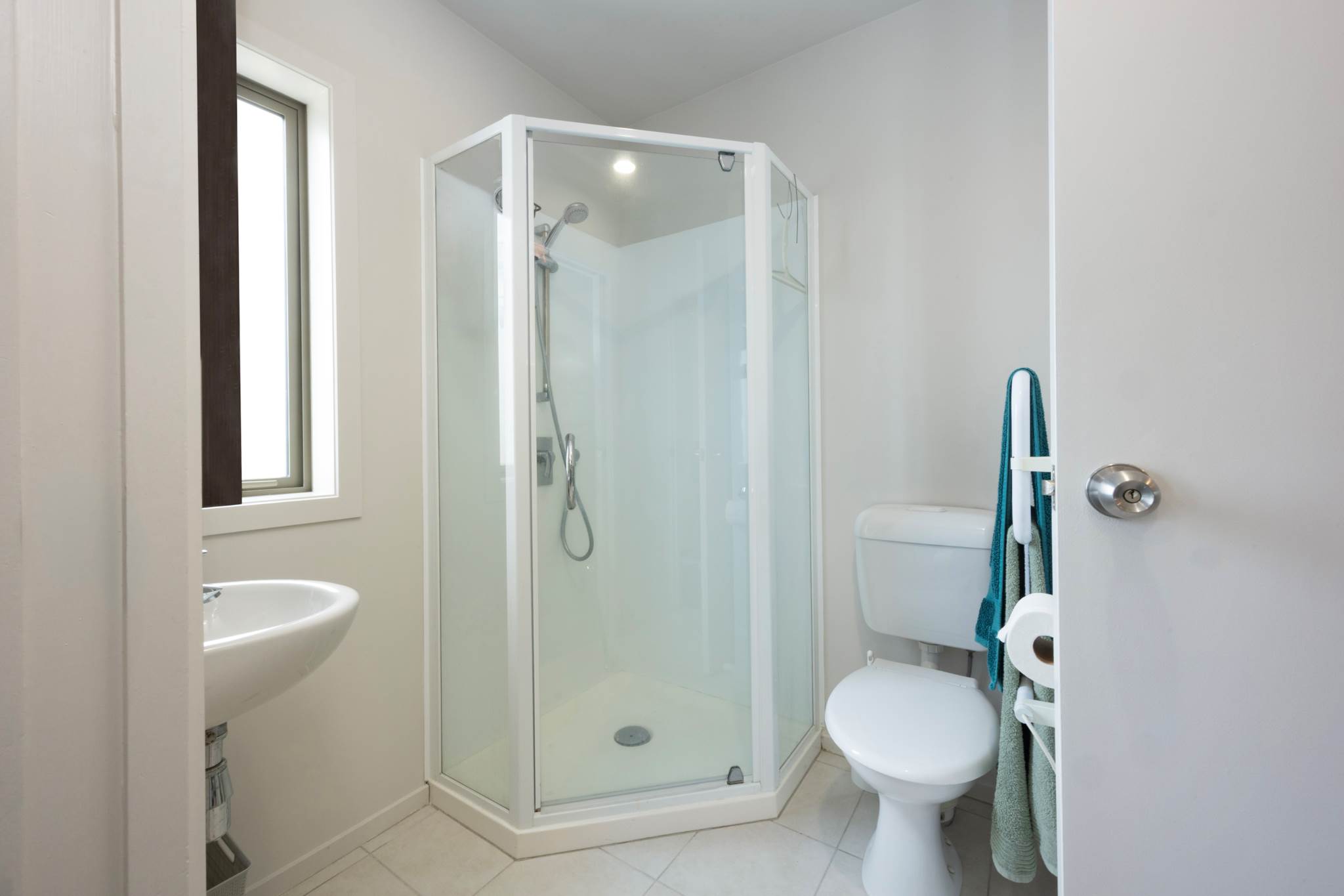15B/21 Hunters Park Drive, Three Kings, photo 12