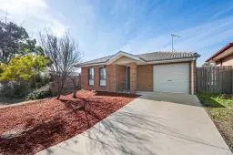 10 Isbister Street, Macgregor