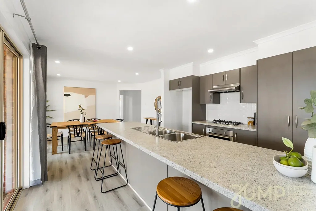 36 Kestrel Crescent, Thompson Beach, SA 5501