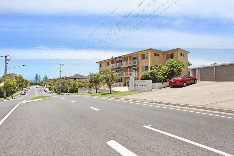 AVRONZA UNIT 8 12 CAMFIELD ST, ALEXANDRA HEADLAND QLD 4572, 0部屋, 0バスルーム, Unit